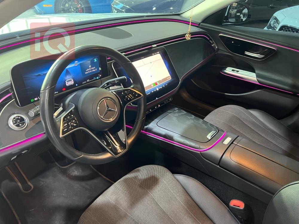 مرسيدس بنز E-Class